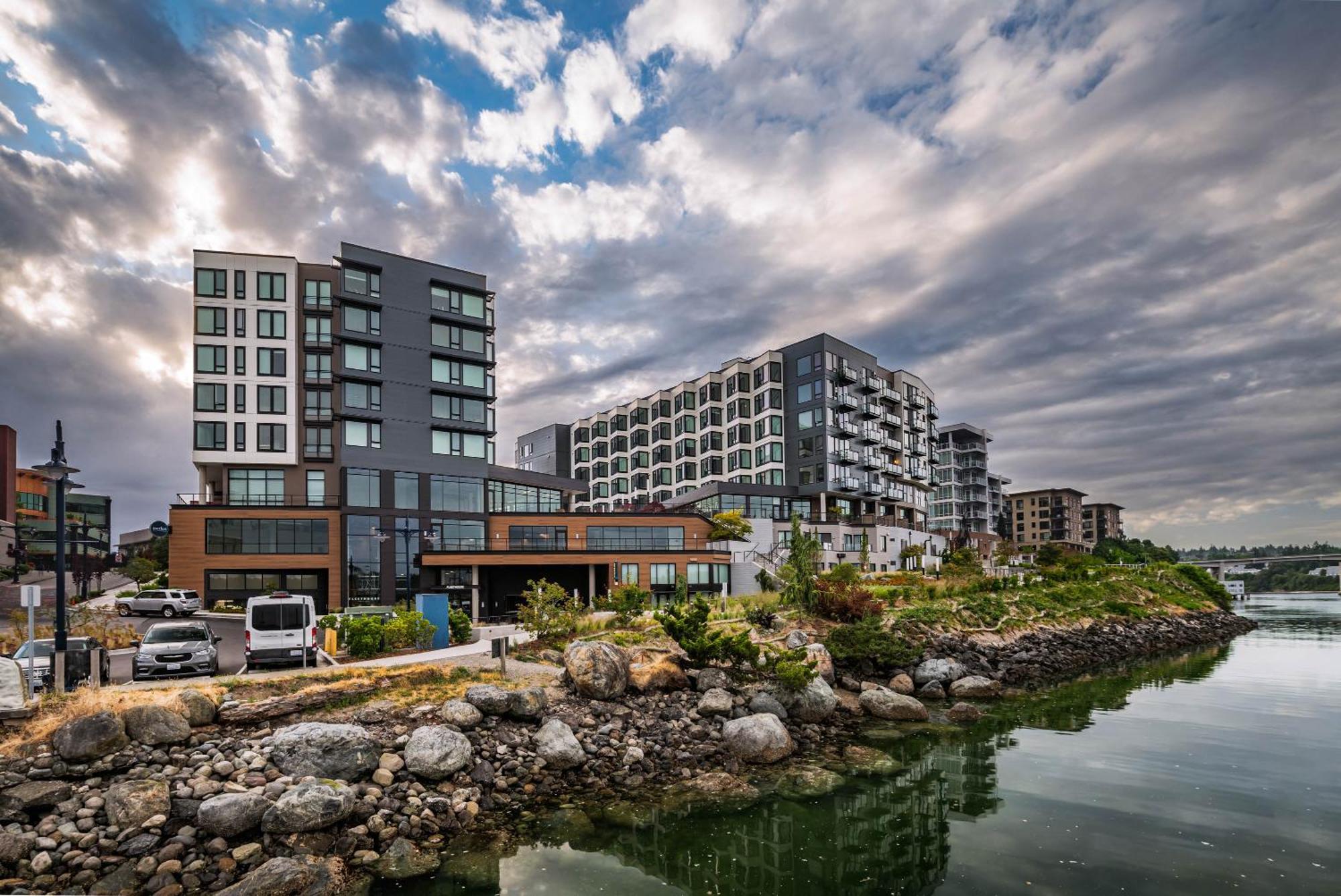 Marina Square Suites Bremerton Exterior photo