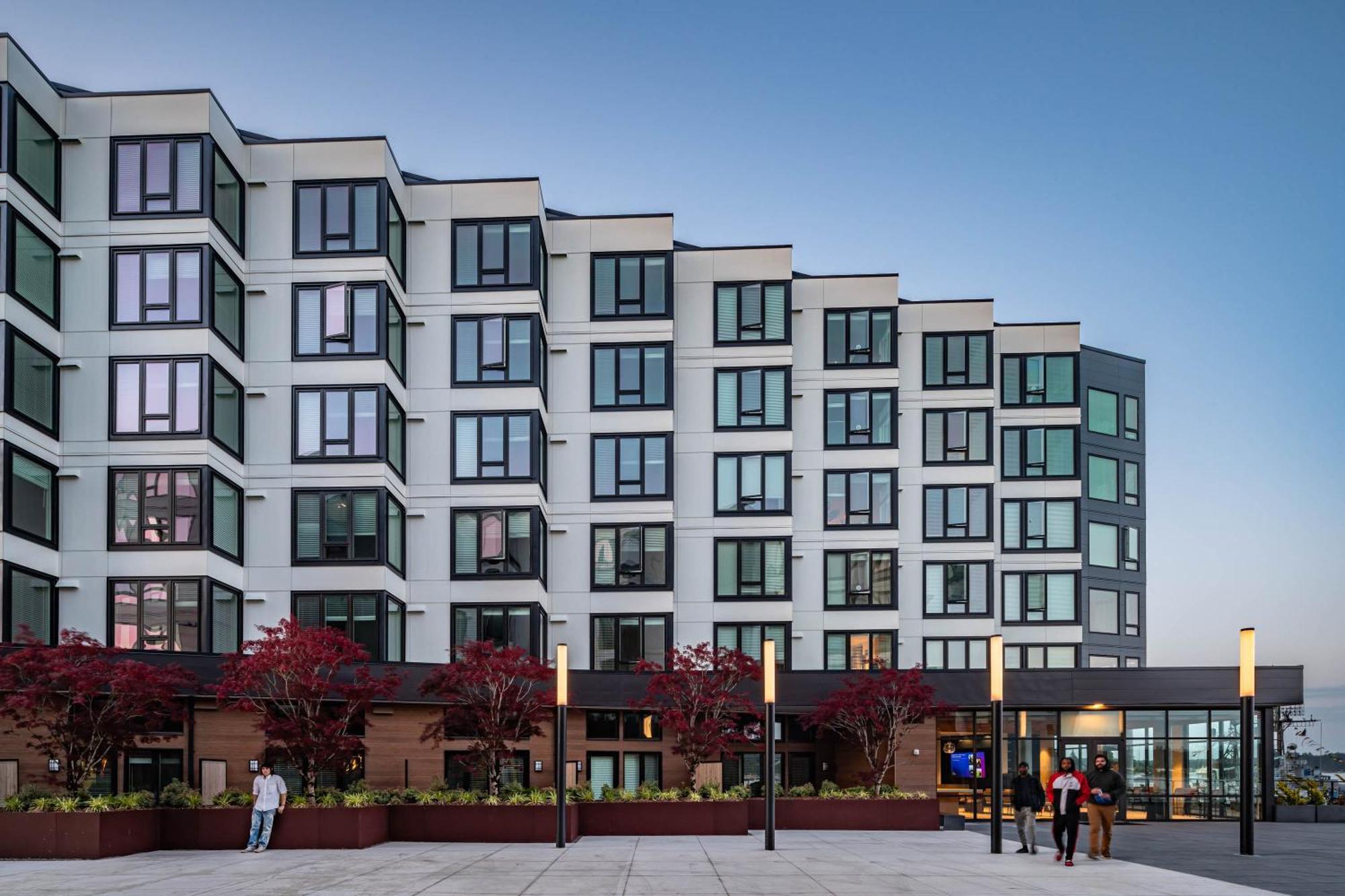 Marina Square Suites Bremerton Exterior photo